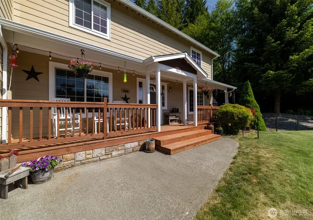 Photo 2 of Single family home for sale at 465 33 Sargent Rd, Winlock, WA 98596 | MLS# NWM2533116 | Listing updated on 2026-09-24