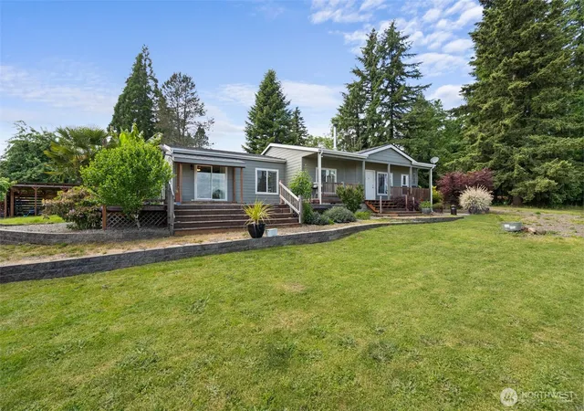 Photo 1 of Manufactured home for sale at 1583 State Route 122, Silver Creek, WA 98585 | MLS# NWM2533185 | Listing updated on 2026-09-30