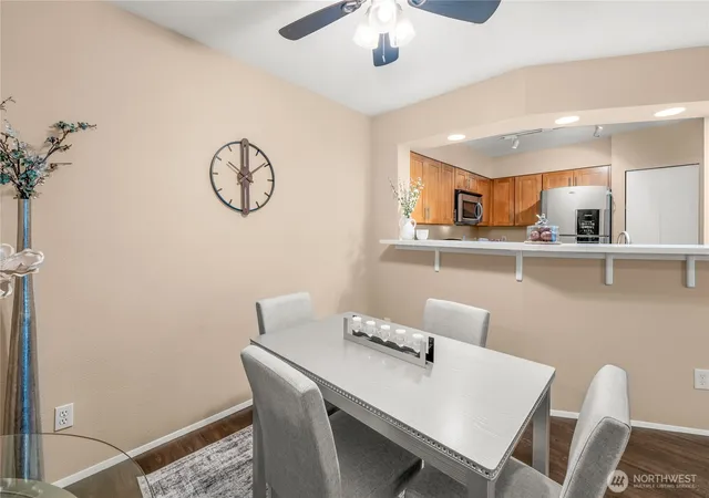 Photo 4 of Condo for sale at 15300 112th Avenue NE #C308, Bothell, WA 98011 | MLS# NWM2533205 | Listing updated on 2026-10-02