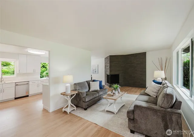 Photo 2 of Single family home for sale at 3828 Harbel Dr Ne, Bremerton, WA 98310 | MLS# NWM2533206 | Listing updated on 2026-09-23