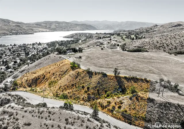 Photo 2 of Land for sale at 761 N Bradley St, Chelan, WA 98816 | MLS# NWM2533224 | Listing updated on 2026-09-21