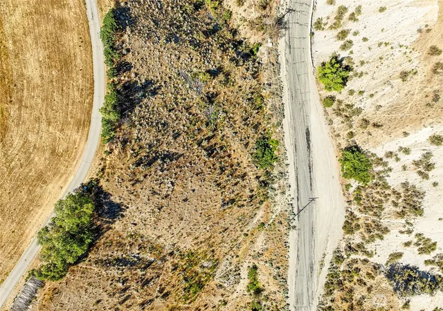 Photo 3 of Land for sale at 761 N Bradley St, Chelan, WA 98816 | MLS# NWM2533224 | Listing updated on 2026-09-21