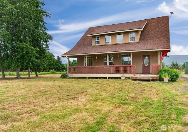 Photo 1 of Single family home for sale at 95 W Birnie Slough Rd, Cathlamet, WA 98612 | MLS# NWM2533235 | Listing updated on 2026-09-21