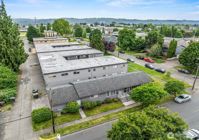 Photo 3 of House for sale at 733 Delaware St, Longview, WA 98632 | MLS# NWM2533254 | Listing updated on 2026-09-22