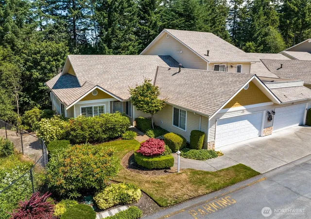 Photo 1 of Condo for sale at 31867 48th Circle Sw #14A, Federal Way, WA 98023 | MLS# NWM2533265 | Listing updated on 2026-09-21