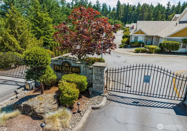 Photo 2 of Condo for sale at 31867 48th Circle Sw #14A, Federal Way, WA 98023 | MLS# NWM2533265 | Listing updated on 2026-09-21