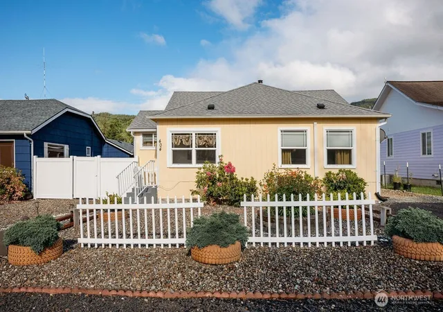 Single family home for sale at 404 Jackson St, Ryderwood, WA 98581 | MLS# NWM2533298