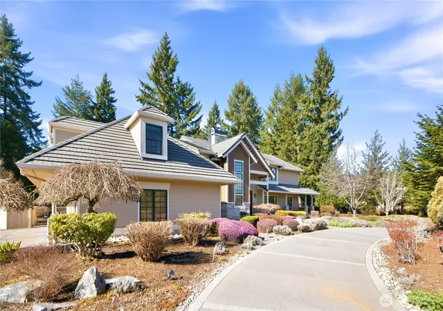 Photo 3 of Sale Pending at 33017 134th Avenue Se, Auburn, WA 98092 | MLS# NWM2533316 | Listing updated on 2026-09-20