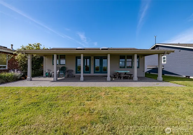 Photo 2 of Single family home for sale at 754 Livingston Bay Shore Dr, Camano Island, WA 98282 | MLS# NWM2533333 | Listing updated on 2026-09-21