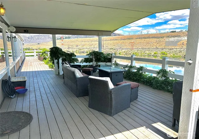 Photo 4 of Manufactured home for sale at 7667 Tarpiscan Rd, Malaga, WA 98828 | MLS# NWM2533350 | Listing updated on 2026-09-21
