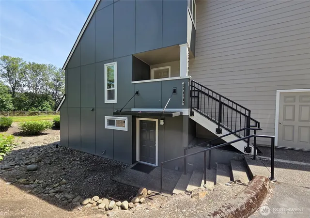Photo 1 of Townhouse for sale at 24616 45th Place S, Kent, WA 98032 | MLS# NWM2533359 | Listing updated on 2026-09-21