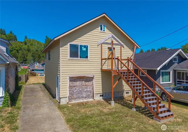 Photo 1 of Single family home for sale at 223 Karr Ave, Hoquiam, WA 98550 | MLS# NWM2533360 | Listing updated on 2026-09-21