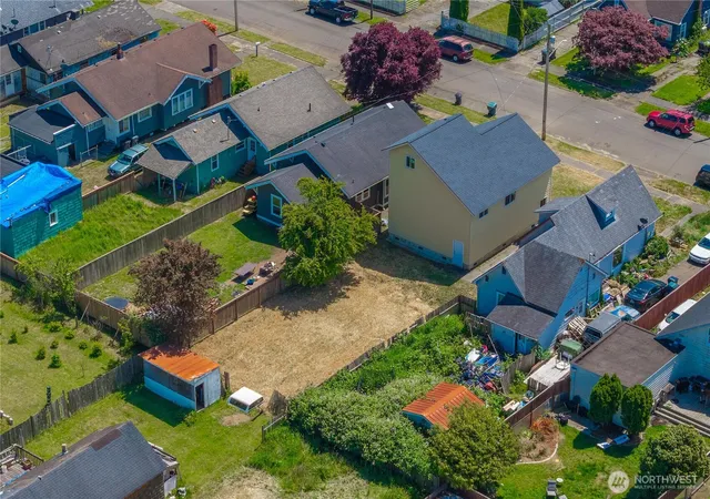 Photo 3 of Single family home for sale at 223 Karr Ave, Hoquiam, WA 98550 | MLS# NWM2533360 | Listing updated on 2026-09-21
