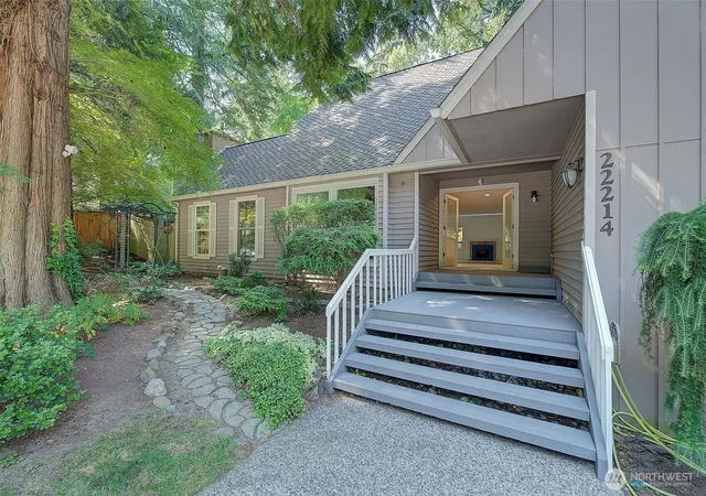 Photo 2 of Single family home for sale at 22214 Ne 28th Place, Sammamish, WA 98074 | MLS# NWM2533397 | Listing updated on 2026-09-29