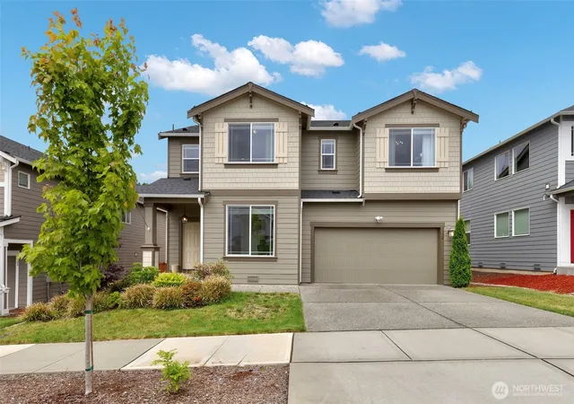 Photo 3 of Sale Pending at 1328 Baker Hts Loop, Bremerton, WA 98312 | MLS# NWM2533407 | Listing updated on 2026-09-19