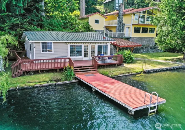 Photo 1 of Single family home for sale at 6819 Olive Ave, Stanwood, WA 98292 | MLS# NWM2533470 | Listing updated on 2026-09-21