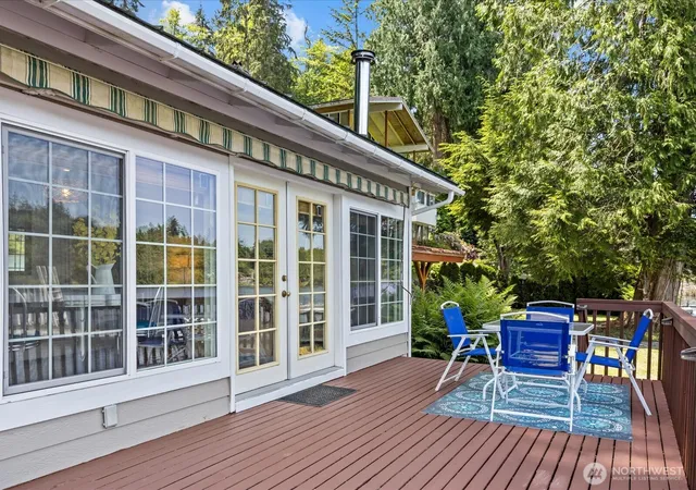 Photo 4 of Single family home for sale at 6819 Olive Ave, Stanwood, WA 98292 | MLS# NWM2533470 | Listing updated on 2026-09-21