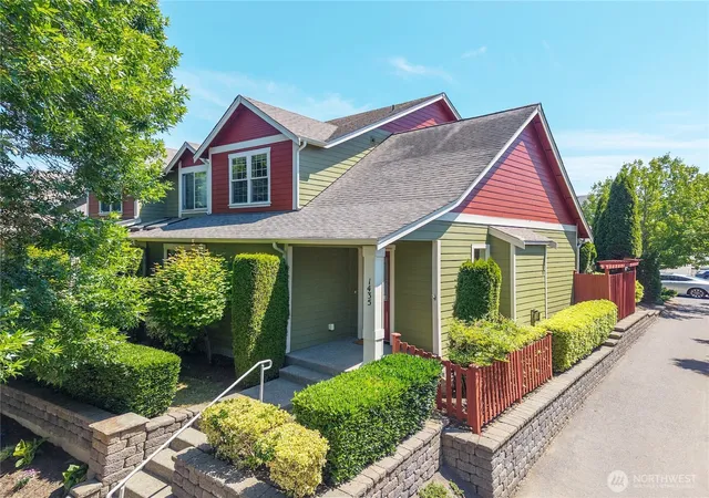 Photo 1 of Townhouse for sale at 1435 Harvest Ave Se, Olympia, WA 98501 | MLS# NWM2533475 | Listing updated on 2026-10-03