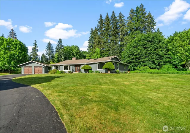 Photo 1 of Single family home for sale at 200 Ne Riverhill Dr, Belfair, WA 98528 | MLS# NWM2533480 | Listing updated on 2026-09-21