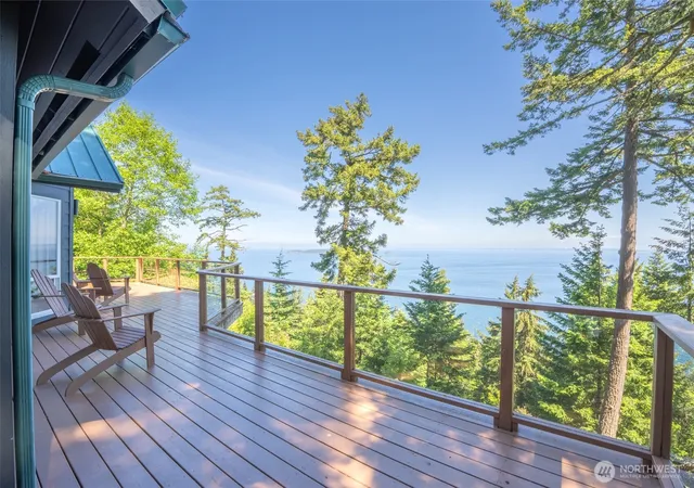 Photo 1 of Single family home for sale at 105 Windfall Ln, Eastsound, WA 98245 | MLS# NWM2533487 | Listing updated on 2026-09-21