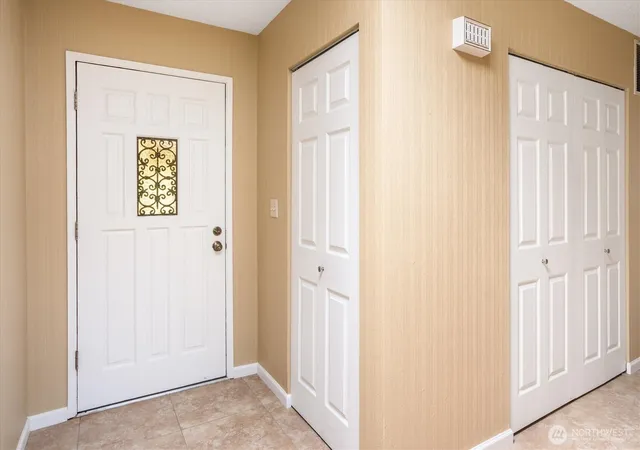 Photo 3 of Condo for sale at 10823 Glen Acres Dr S #D, Seattle, WA 98168 | MLS# NWM2533632 | Listing updated on 2026-09-24