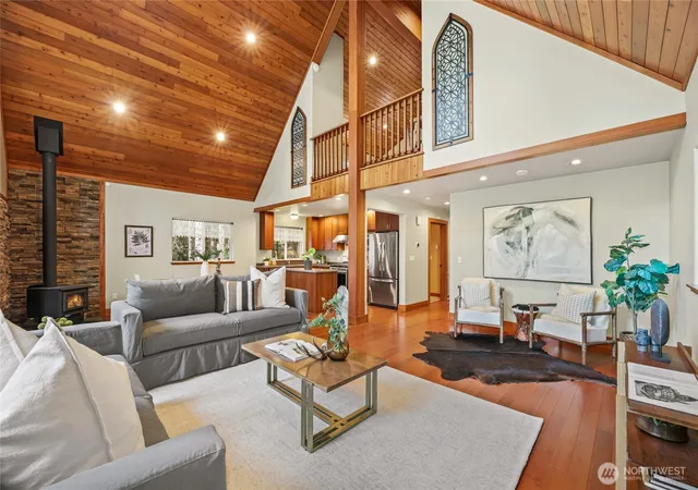 Photo 3 of Single family home for sale at 91 Mountain Home Rd, Snoqualmie Pass, WA 98068 | MLS# NWM2533644 | Listing updated on 2026-09-21