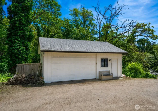 Photo 2 of Single family home for sale at 7409 Steilacoom Blvd Sw, Lakewood, WA 98499 | MLS# NWM2533657 | Listing updated on 2026-09-21