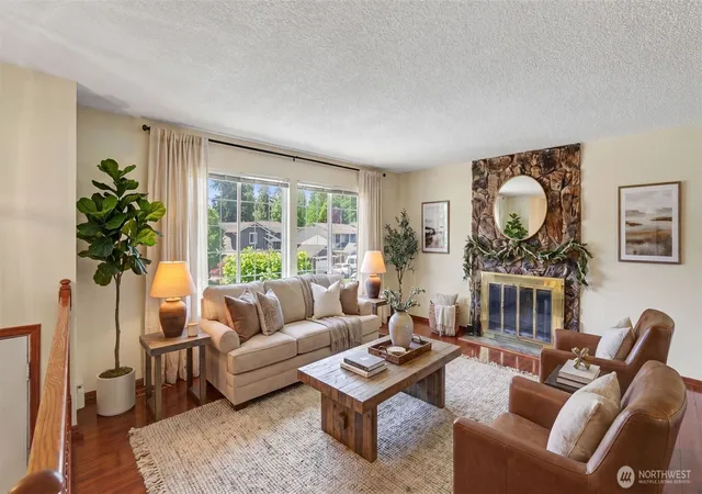 Photo 2 of Sale Pending at 3208 Se 19th Court, Renton, WA 98058 | MLS# NWM2533683 | Listing updated on 2026-09-25