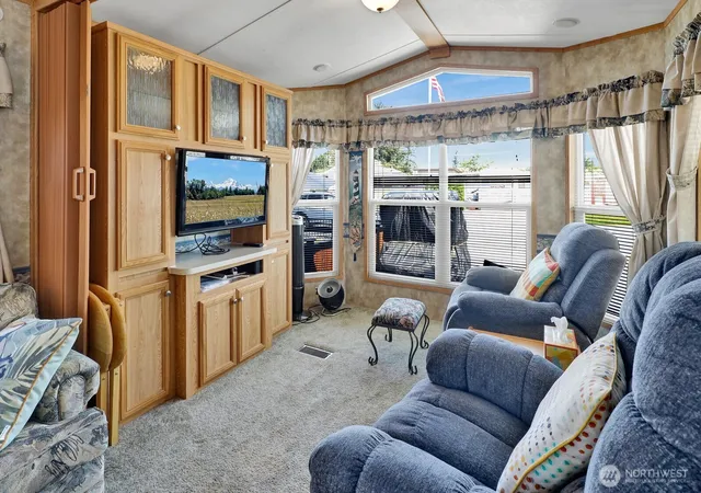 Photo 4 of Manufactured home for sale at 7704 Birch Bay Dr #18-01, Blaine, WA 98230 | MLS# NWM2533691 | Listing updated on 2026-09-21