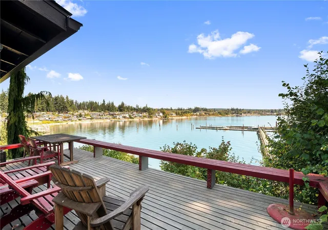 Photo 2 of Sale Pending at 7411 Hermosa Beach Rd, Tulalip, WA 98271 | MLS# NWM2533695 | Listing updated on 2026-09-25