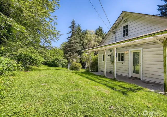 Photo 1 of Sale Pending at 600 Wildwood Blvd Sw, Issaquah, WA 98027 | MLS# NWM2533801 | Listing updated on 2026-09-25
