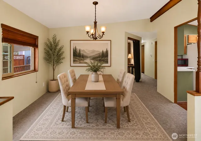 Photo 4 of Manufactured home for sale at 425 N Chuckanut Dr #42, Bellingham, WA 98229 | MLS# NWM2533822 | Listing updated on 2026-09-29