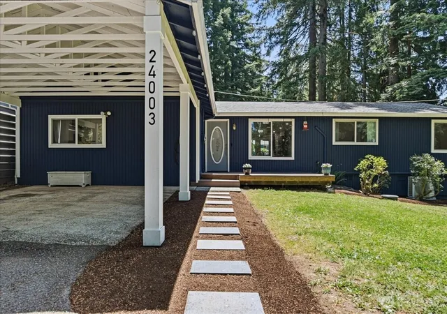 Photo 3 of Sale Pending at 24003 Ne 219th Street, Battle Ground, WA 98604 | MLS# NWM2533827 | Listing updated on 2026-10-01
