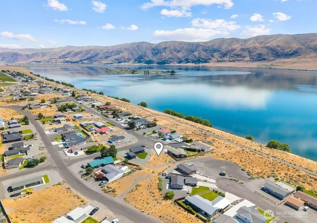 Photo 2 of Land for sale at 407 Is View Sw, Mattawa, WA 99349 | MLS# NWM2533830 | Listing updated on 2026-10-02