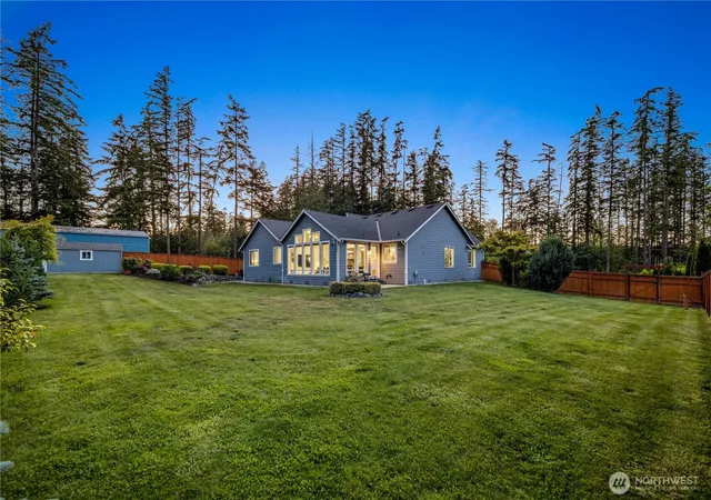 Photo 4 of Single family home for sale at 520 Konnerup Ct, Camano Island, WA 98282 | MLS# NWM2533864 | Listing updated on 2026-10-15