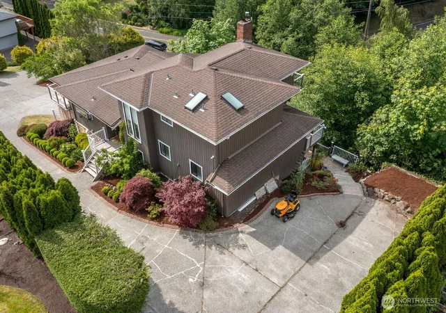 Photo 3 of Single family home for sale at 1133 8th Drive, Mukilteo, WA 98275 | MLS# NWM2533893 | Listing updated on 2026-10-03