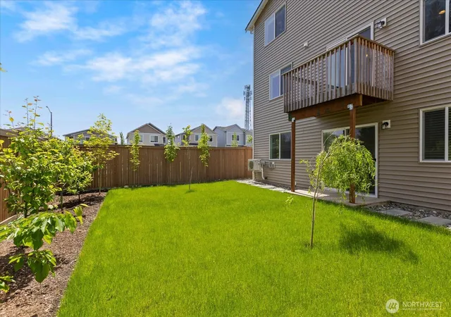 Photo 3 of Single family home for sale at 4265 71st Drive Ne, Marysville, WA 98270 | MLS# NWM2533932 | Listing updated on 2026-10-22