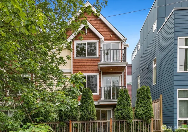Photo 1 of Sale Pending at 1137 26th Avenue, Seattle, WA 98122 | MLS# NWM2533980 | Listing updated on 2026-09-30