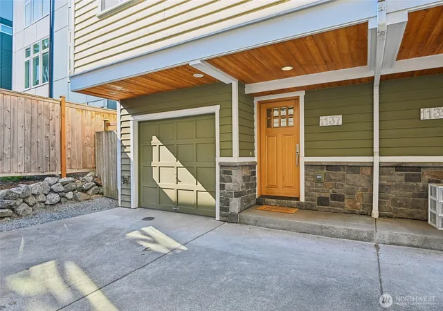 Photo 3 of Sale Pending at 1137 26th Avenue, Seattle, WA 98122 | MLS# NWM2533980 | Listing updated on 2026-09-30