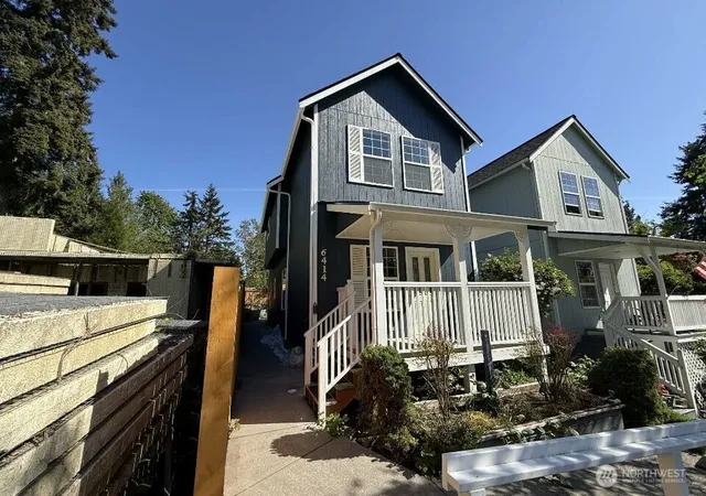 Photo 3 of Single family home for sale at 6414 NE Fern St, Suquamish, WA 98392 | MLS# NWM2534014 | Listing updated on 2026-09-25