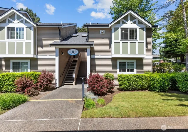 Photo 1 of Condo for sale at 26005 106th Place Se #206, Kent, WA 98030 | MLS# NWM2534076 | Listing updated on 2026-09-21