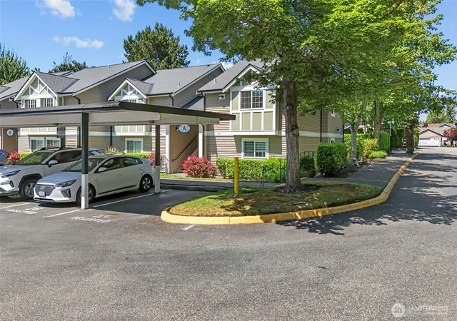 Photo 2 of Condo for sale at 26005 106th Place Se #206, Kent, WA 98030 | MLS# NWM2534076 | Listing updated on 2026-09-21