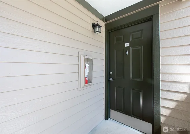Photo 3 of Condo for sale at 26005 106th Place Se #206, Kent, WA 98030 | MLS# NWM2534076 | Listing updated on 2026-09-21