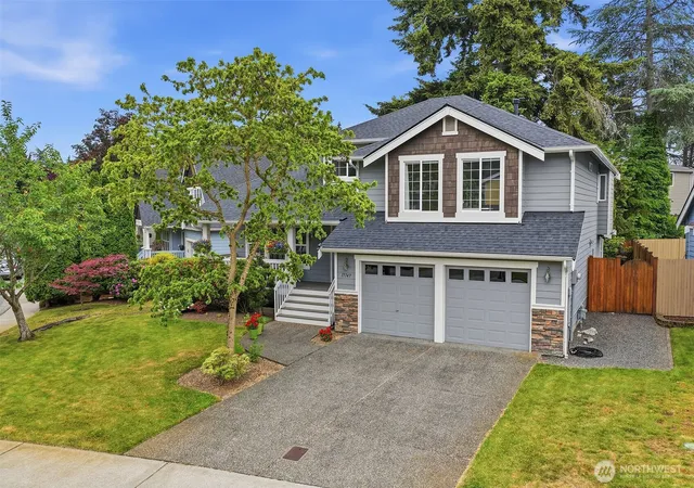 Photo 2 of Single family home for sale at 17747 89th Court Ne, Bothell, WA 98011 | MLS# NWM2534150 | Listing updated on 2026-09-22