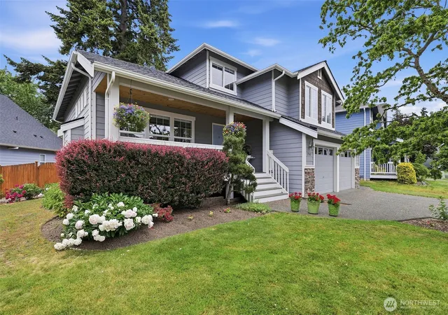 Photo 3 of Single family home for sale at 17747 89th Court Ne, Bothell, WA 98011 | MLS# NWM2534150 | Listing updated on 2026-09-22