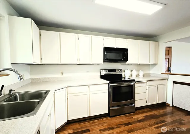 Photo 4 of Sale Pending at 1301 S 3rd Avenue #2B, Sequim, WA 98382 | MLS# NWM2534182 | Listing updated on 2026-09-01