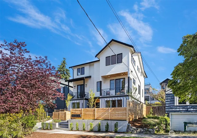 Photo 1 of Sale Pending at 4116 Ne 60th Street, Seattle, WA 98115 | MLS# NWM2534183 | Listing updated on 2026-10-01
