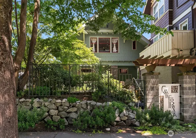 Condo for sale at 5430 California Ave SW #4A, Seattle, WA 98136 | MLS# NWM2534206