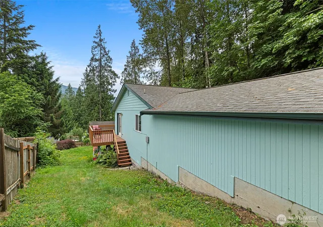Photo 4 of Single family home for sale at 794 West Rd, Sedro Woolley, WA 98284 | MLS# NWM2534231 | Listing updated on 2026-09-21
