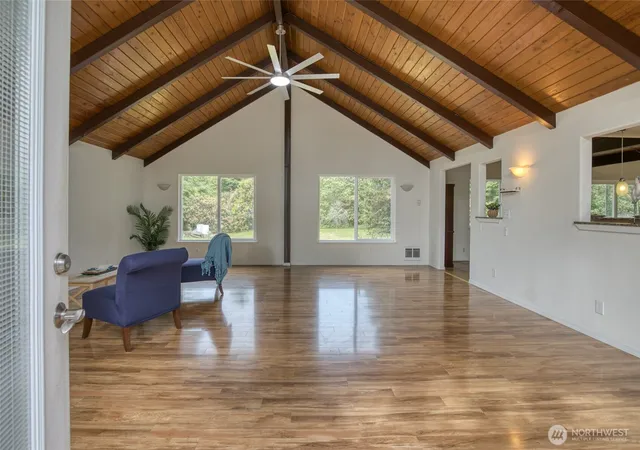 Photo 2 of Single family home for sale at 18 Sunset Blvd, Hoquiam, WA 98550 | MLS# NWM2534234 | Listing updated on 2026-09-18